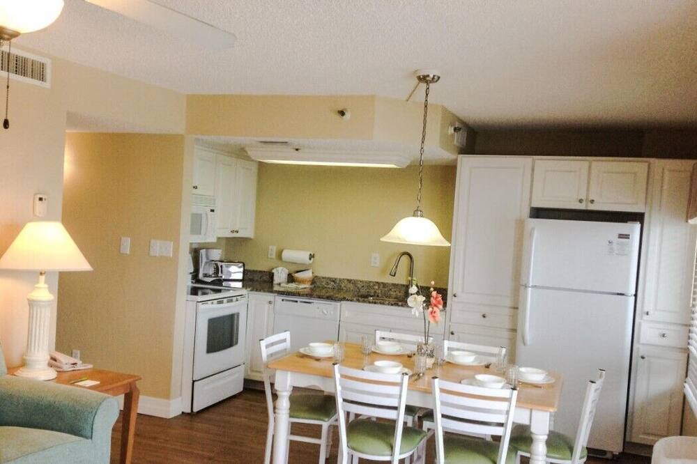 Photo of Kitchen in Daytona Beach