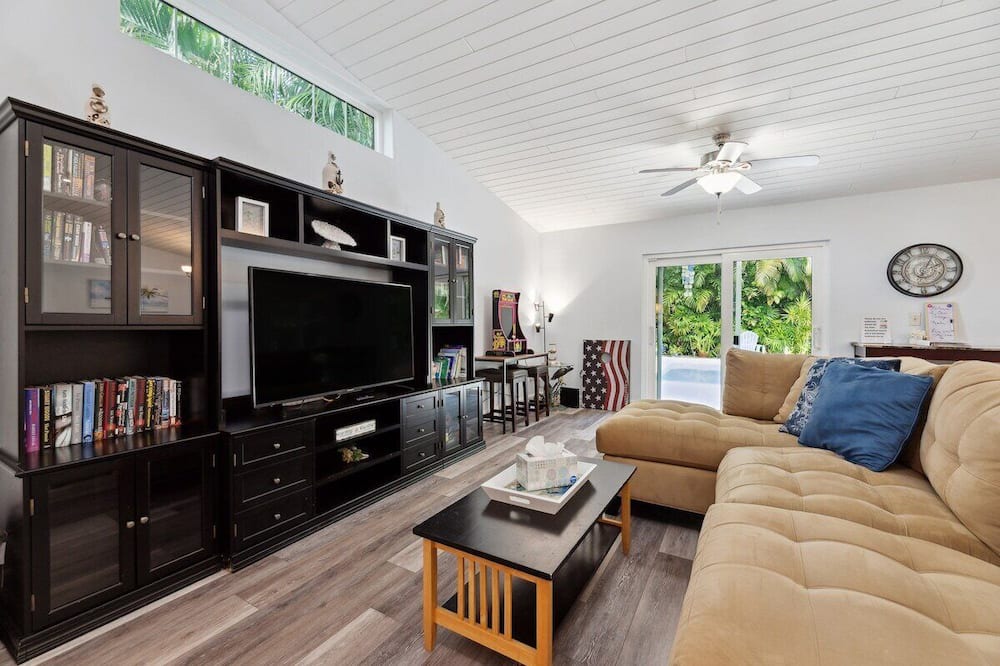 Photo of Livingroom in Old Orchid