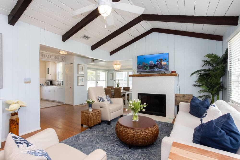Photo of Livingroom in St. Pete Beach