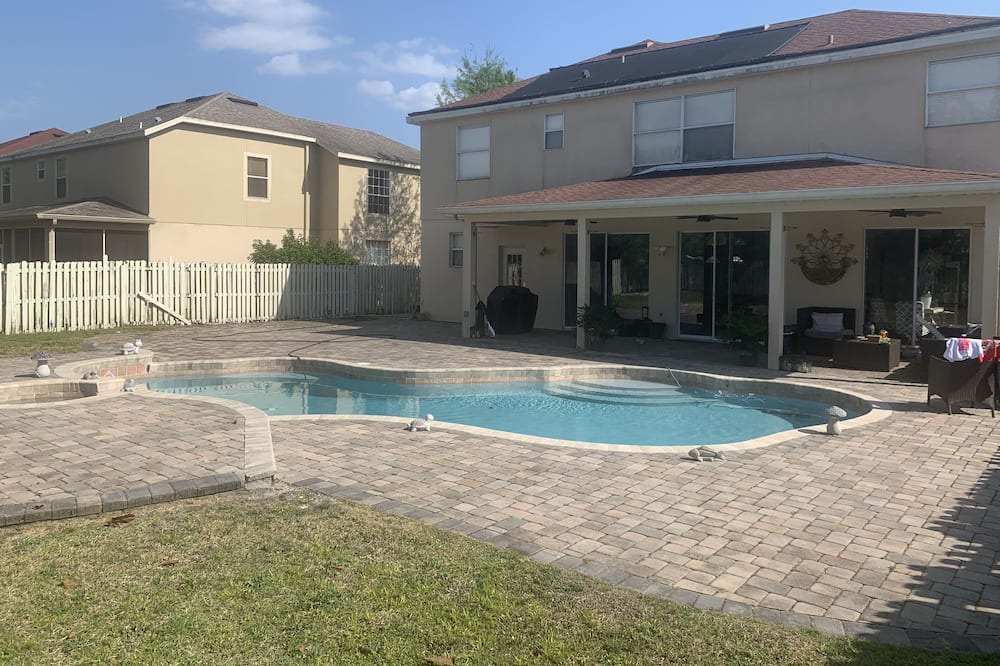 Photo of Outdoor in Vista East