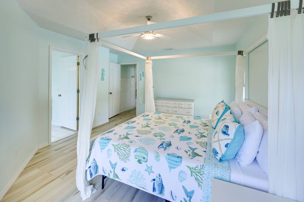 Photo of Bedroom in Saint Augustine Shores