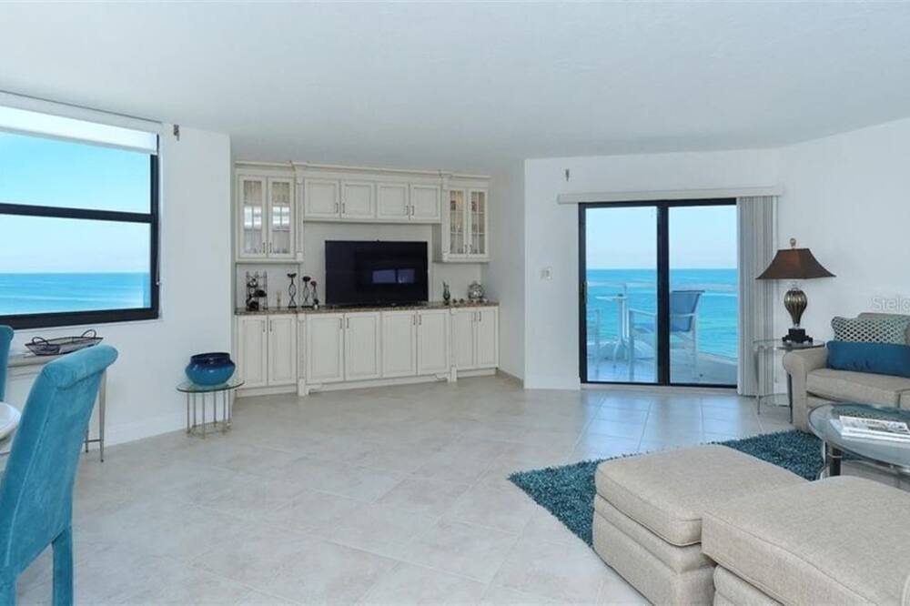 Photo of Others in Longboat Key