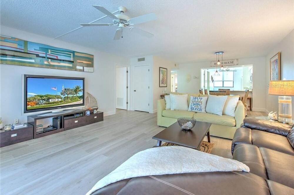 Photo of Others in Longboat Key