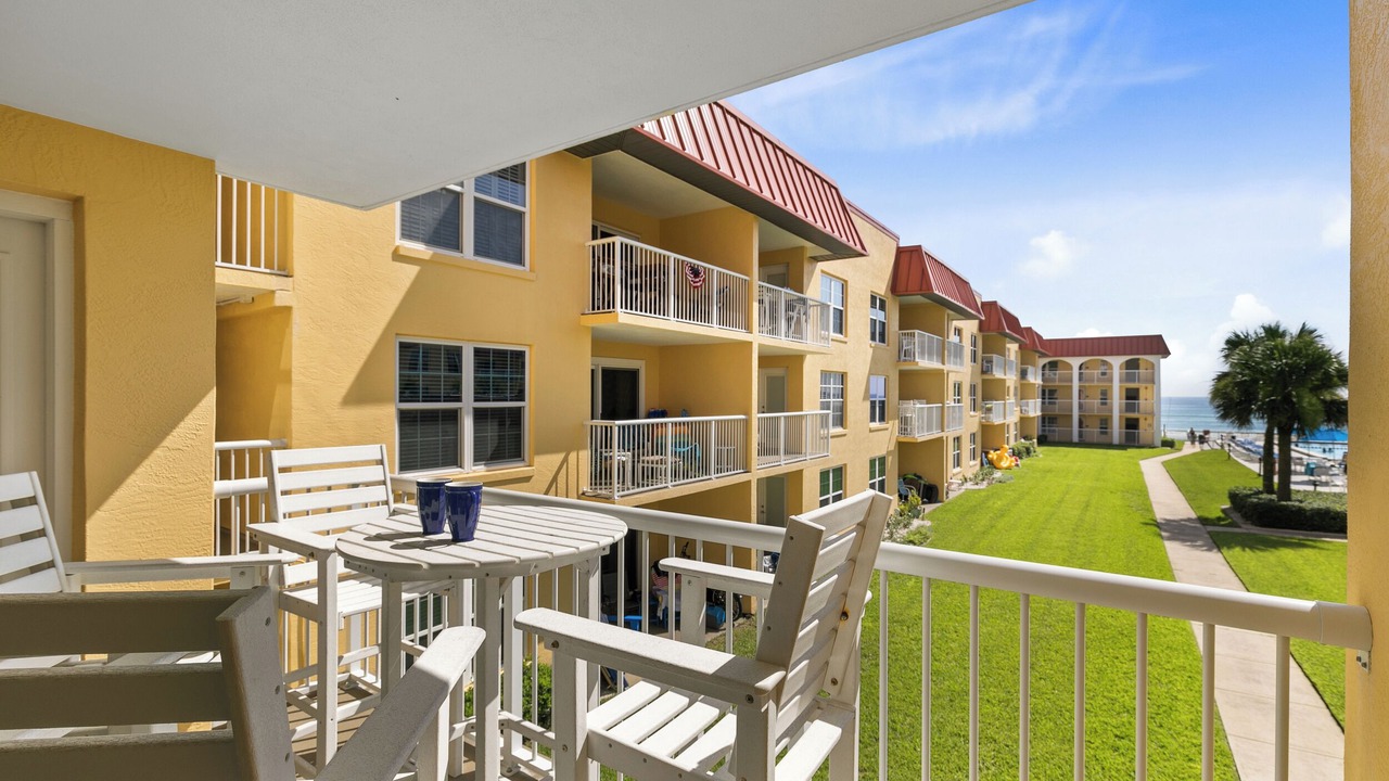 Photo of Outdoor in Point East