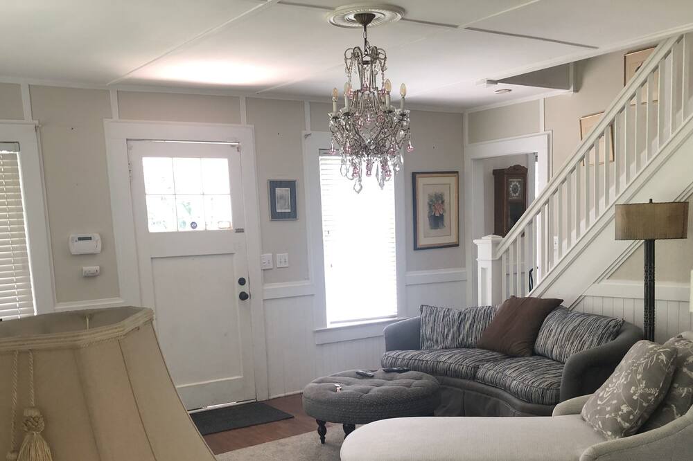 Photo of Livingroom in Glenwood