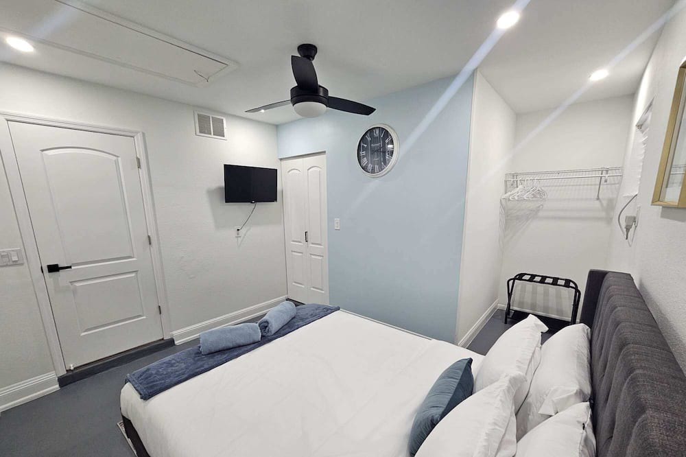 Photo of Bedroom in Port Saint Lucie