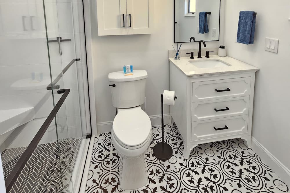 Photo of Bathroom in Port Saint Lucie