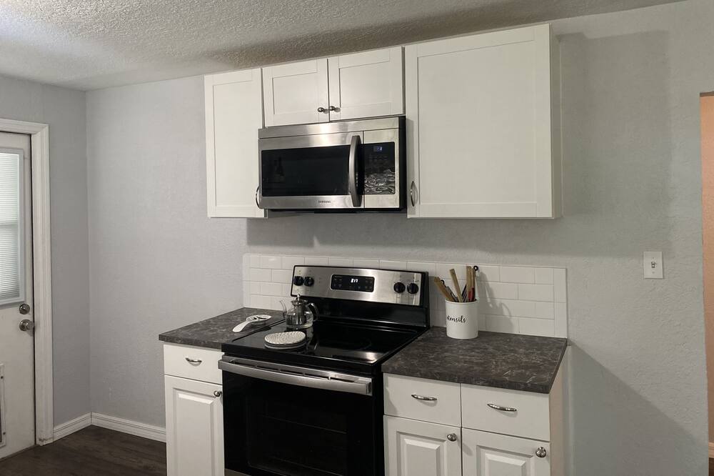 Photo of Kitchen in Plant City