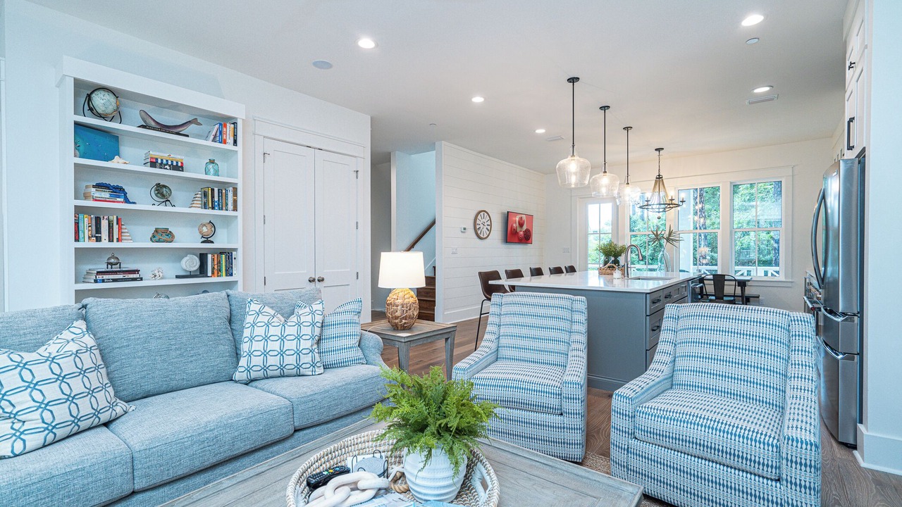 Photo of Livingroom in Lakeside at Blue Mountain Beach