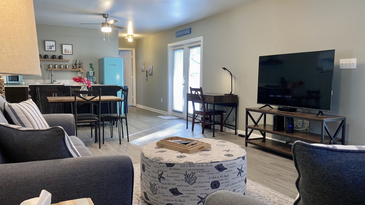 Photo of Livingroom in Pinellas Point