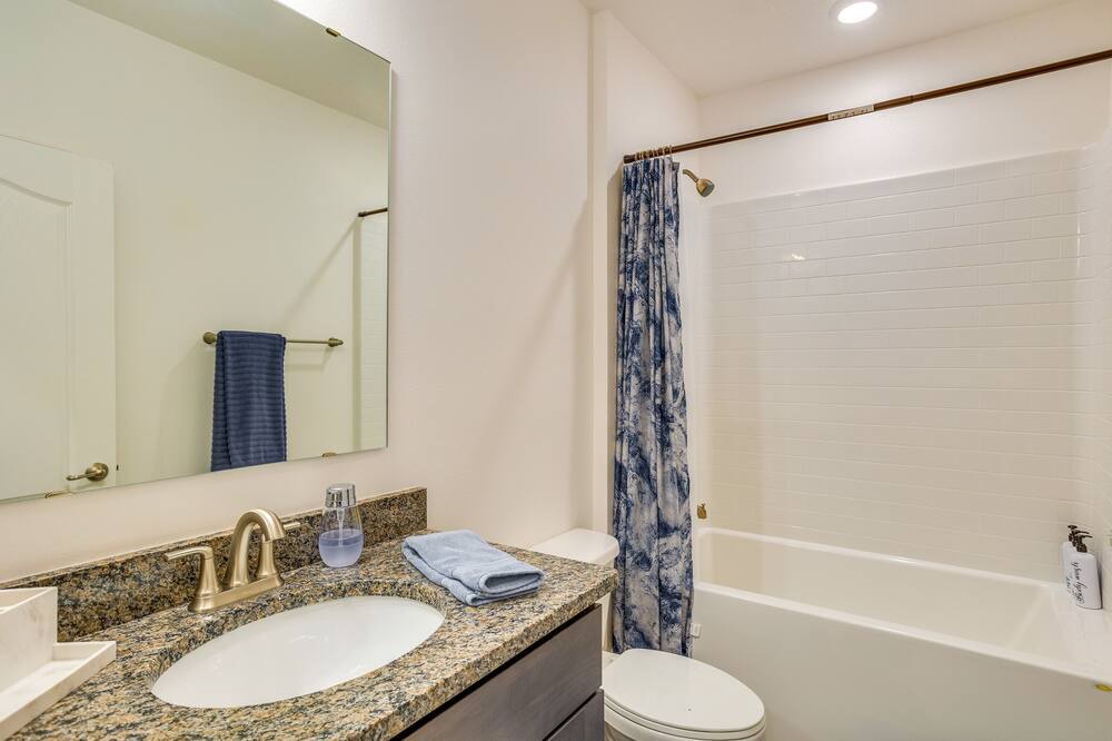 Photo of Bathroom in Port Saint Lucie