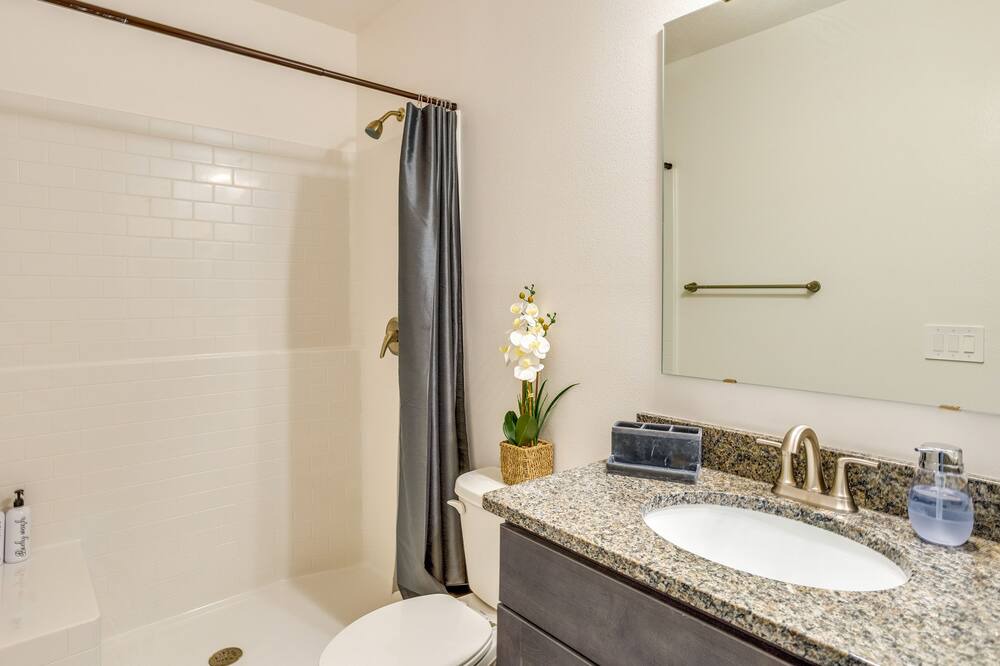 Photo of Bathroom in Port Saint Lucie