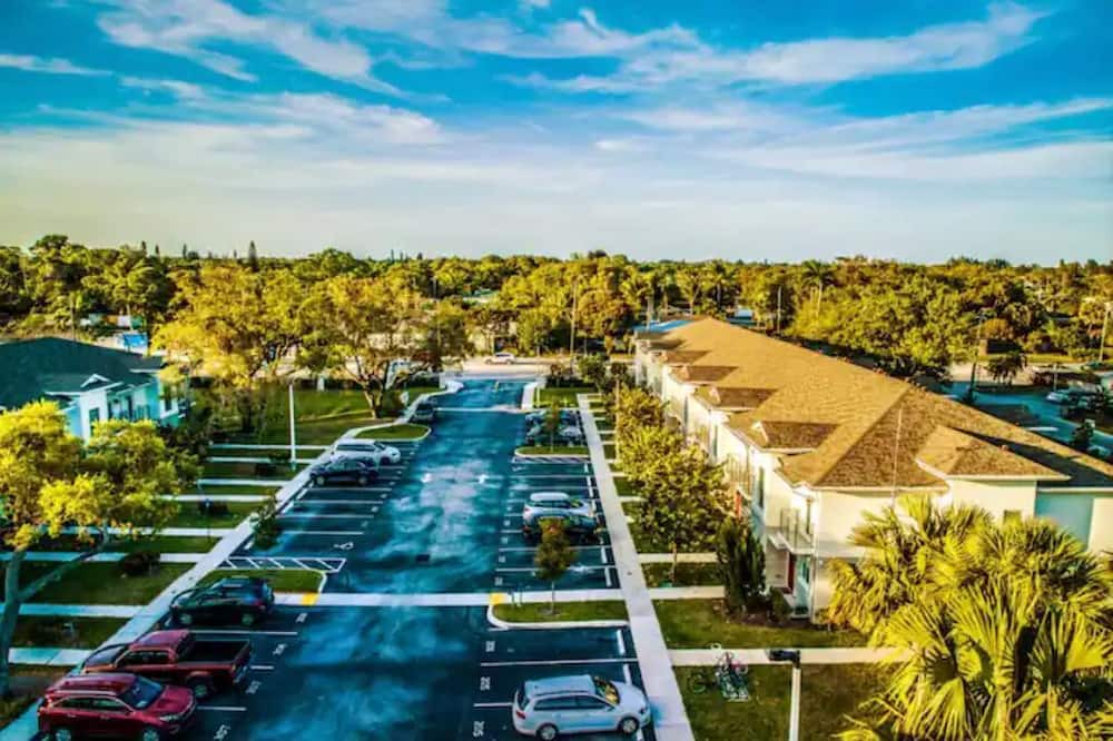 Photo of Others in Lake Worth Corridor