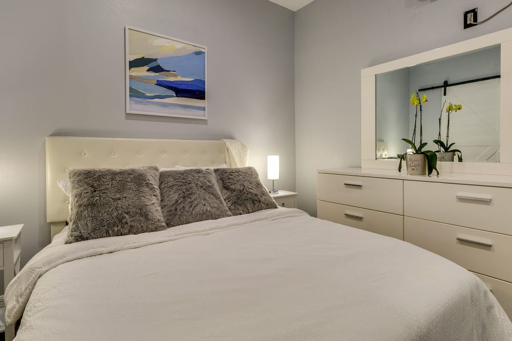 Photo of Bedroom in Wedgefield