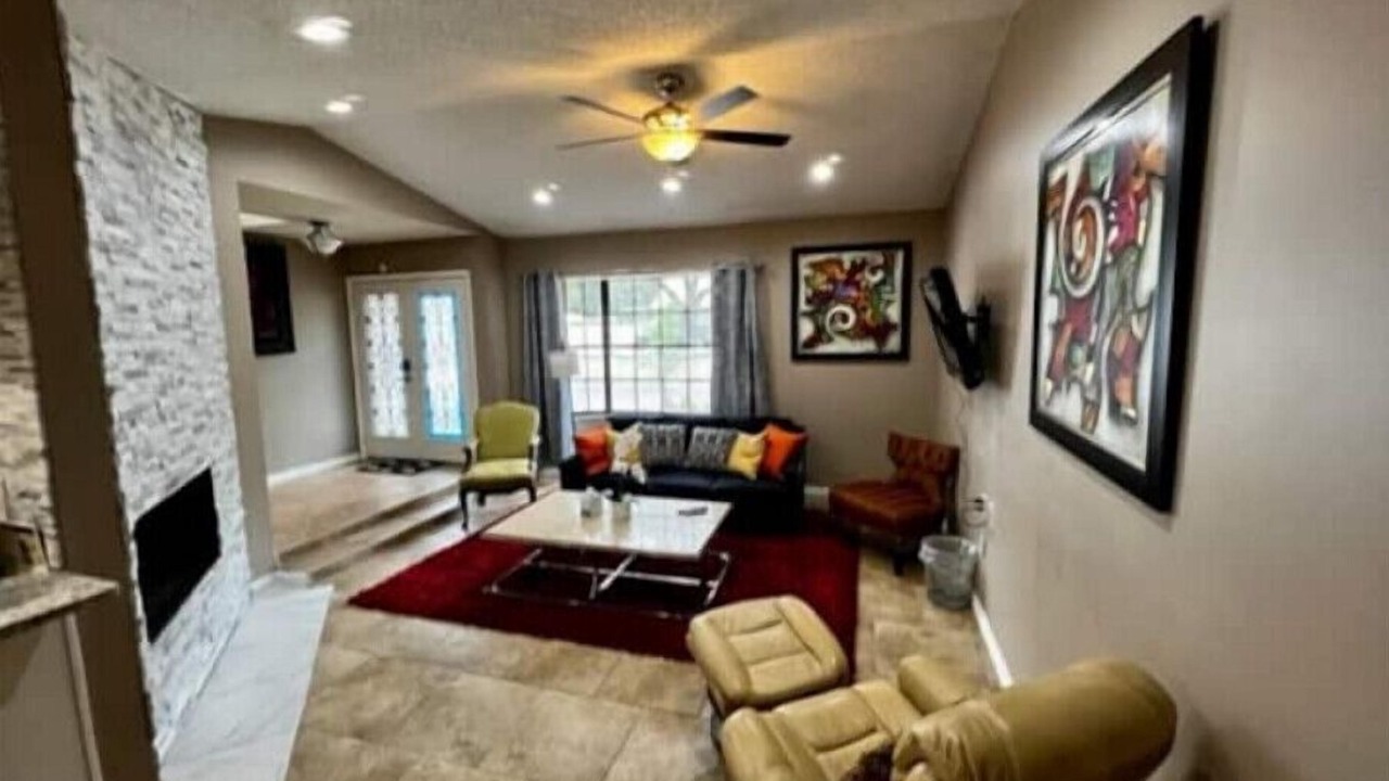 Photo of Livingroom in Port Tampa City