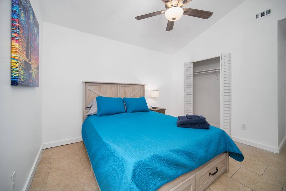 Photo of Bedroom in Southside