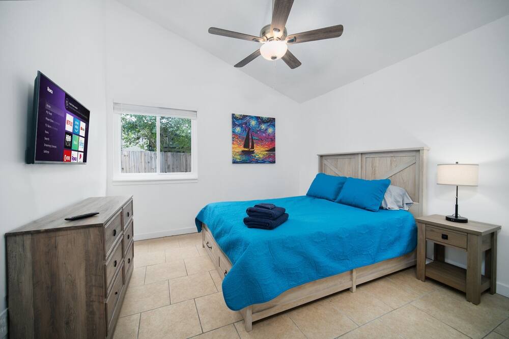 Photo of Bedroom in Southside