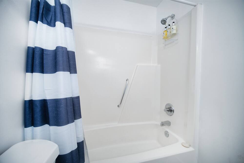 Photo of Bathroom in Southside