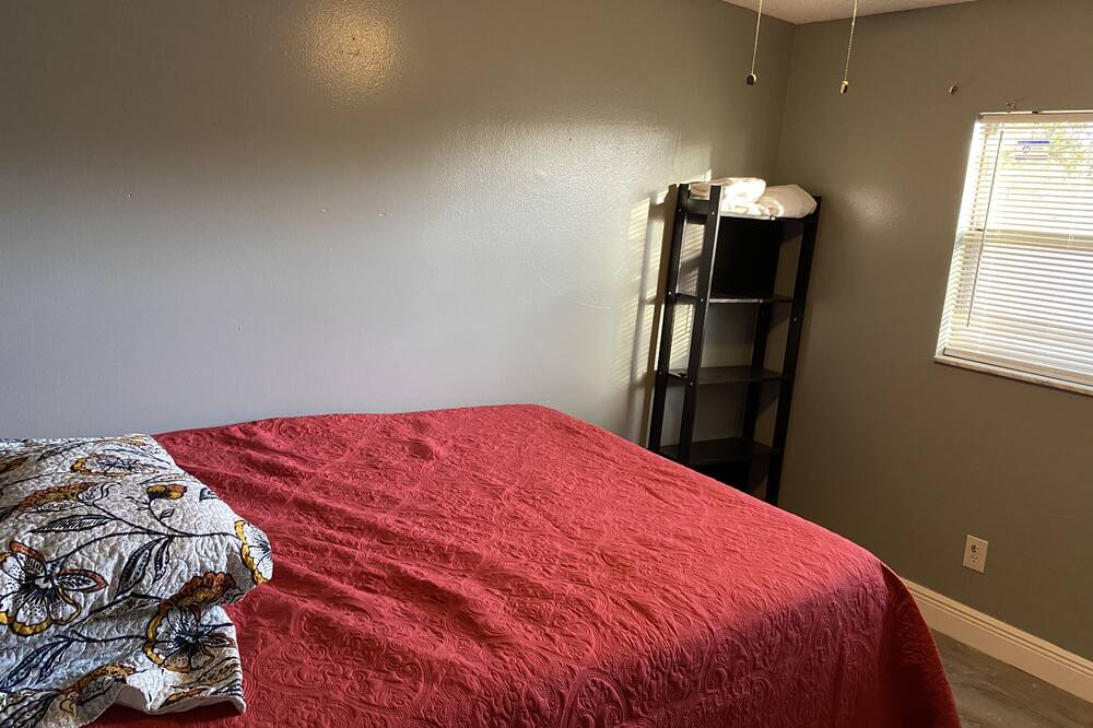 Photo of Bedroom in Pine Hills