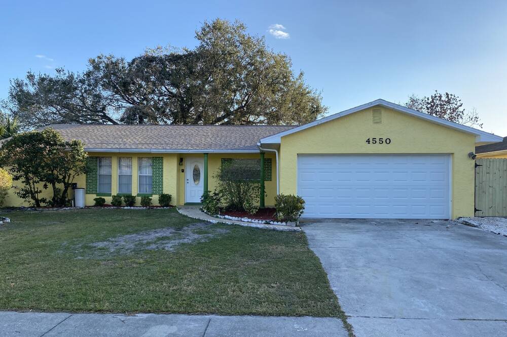 Photo of Outdoor in Pine Hills