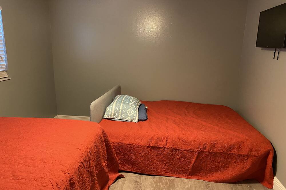 Photo of Bedroom in Pine Hills