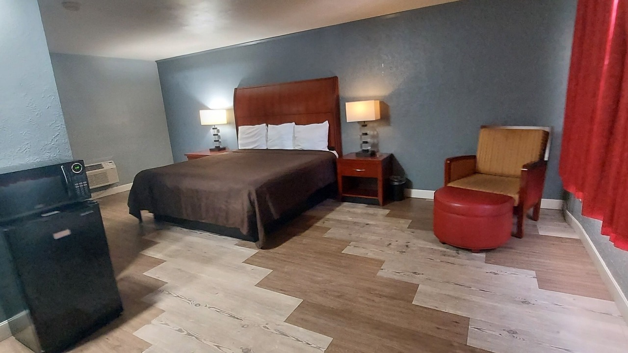 Photo of Bedroom in DeLand