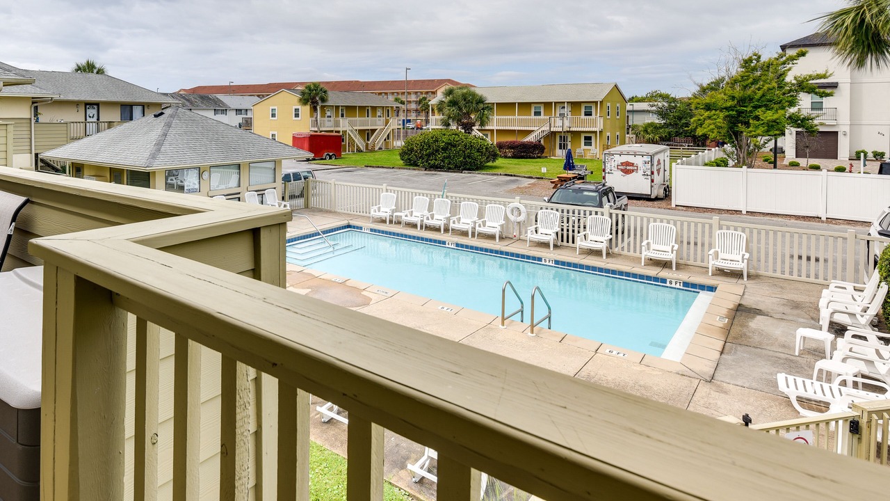 Photo of Outdoor in Emerald Waters Village