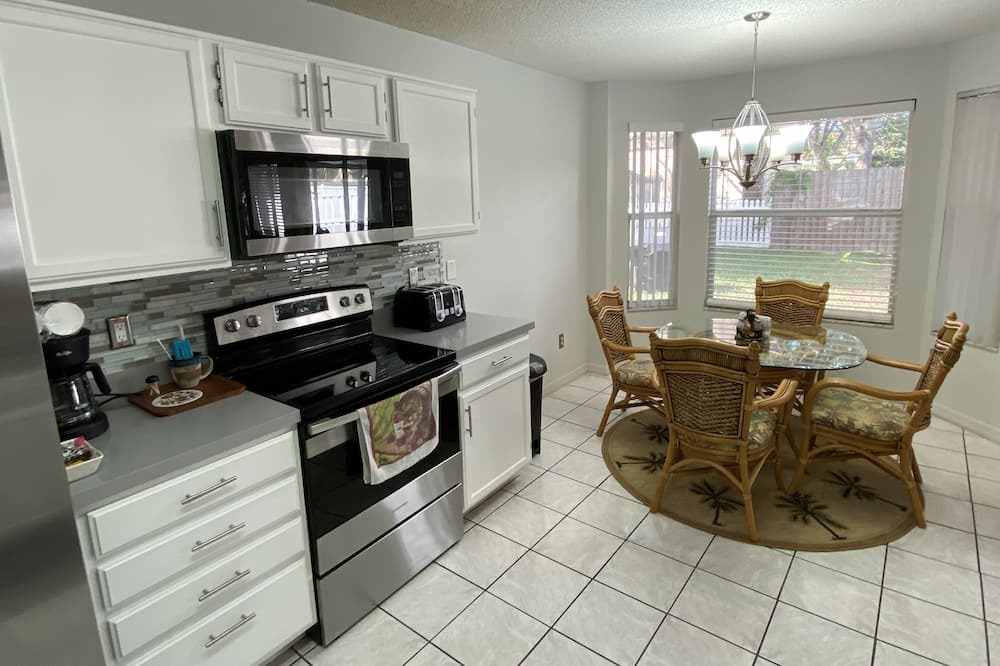Photo of Kitchen in Tampa Palms