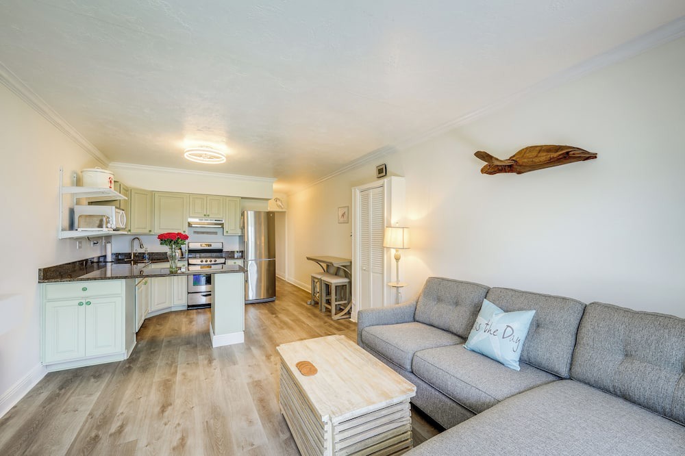 Photo of Livingroom in Marathon
