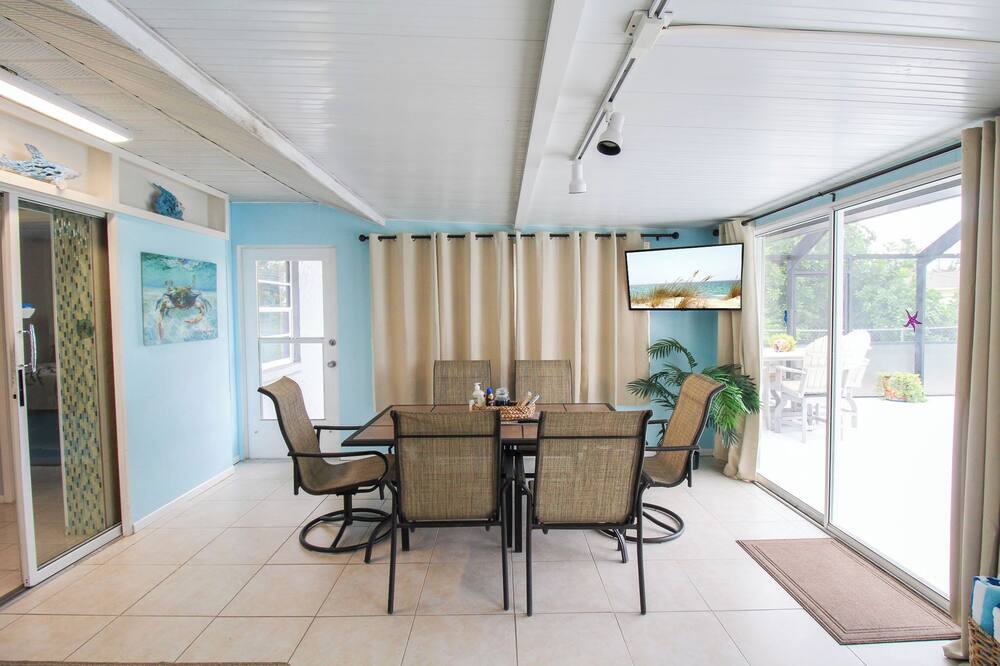 Photo of Others in Englewood East