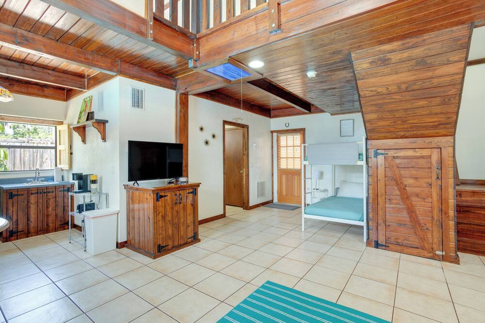 Photo of Bedroom in Seminole