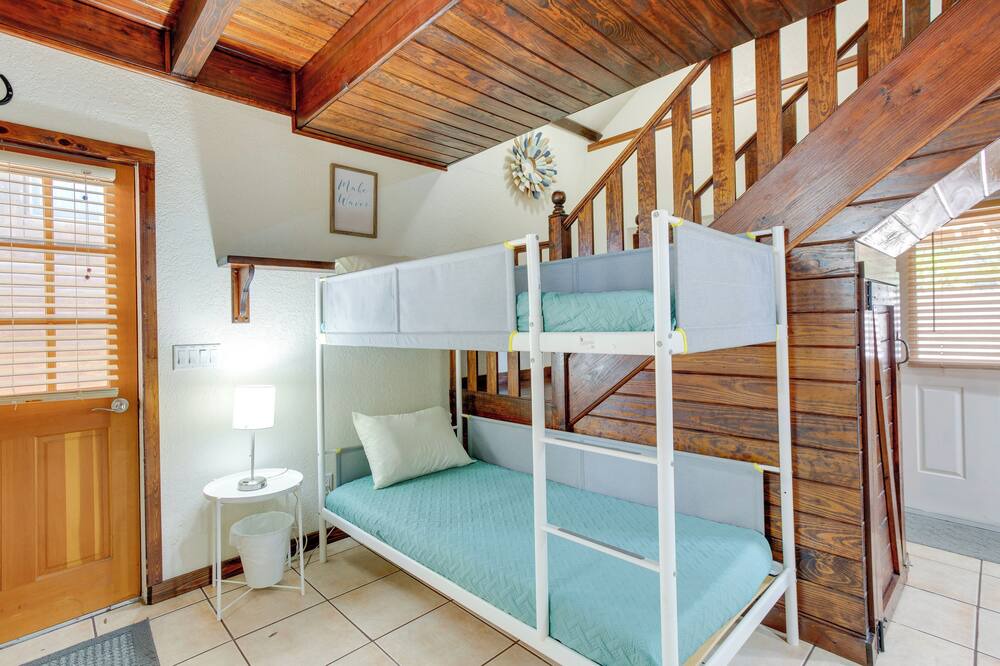 Photo of Bedroom in Seminole