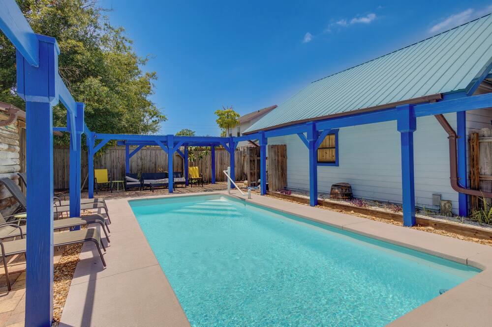 Photo of Outdoor in Seminole