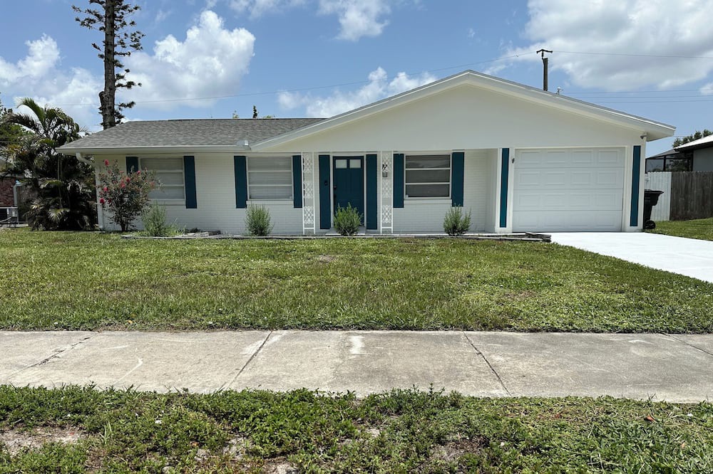 Photo of Outdoor in Cypress Lake