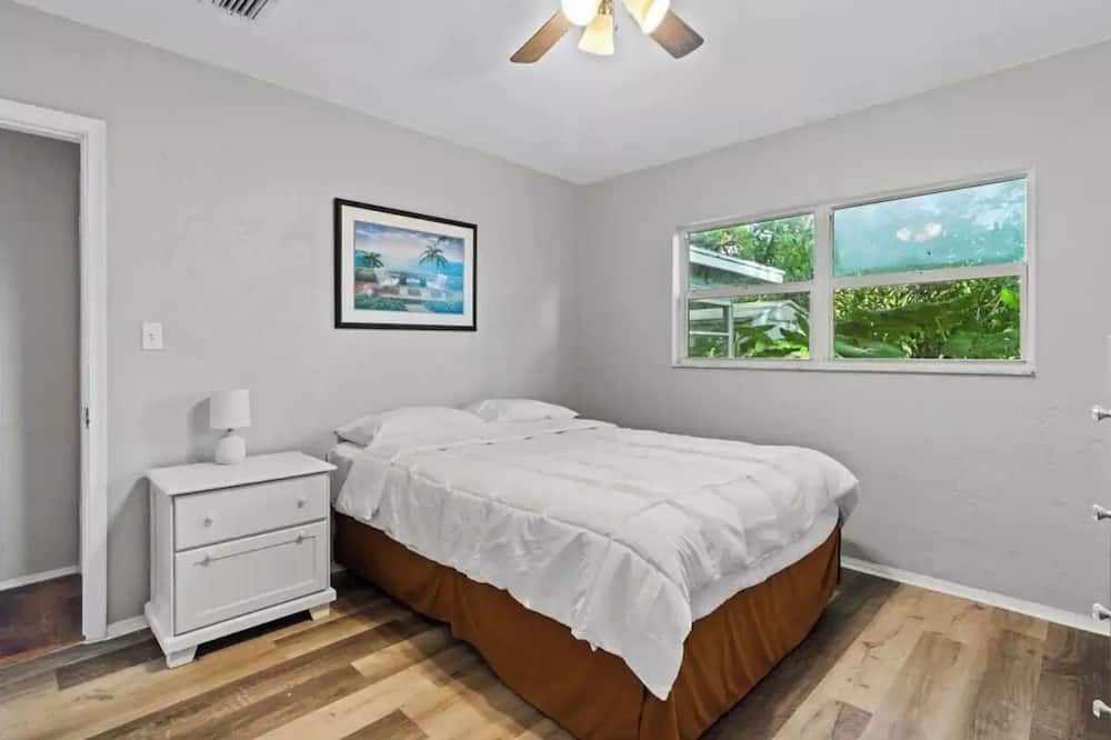 Photo of Bedroom in Disston Heights