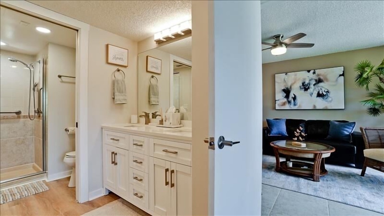Photo of Bathroom in Trailer Estates