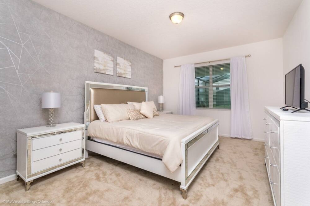 Photo of Bedroom in Kissimmee