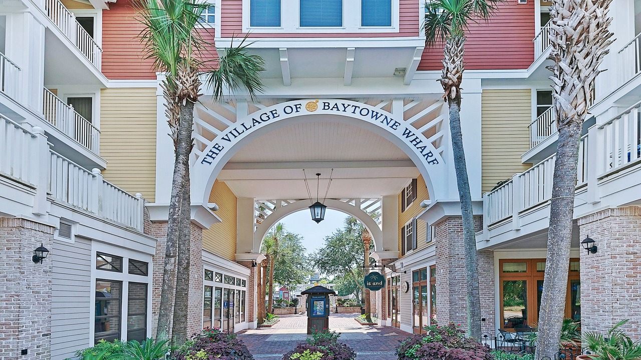 Photo of Outdoor in Baytowne Wharf