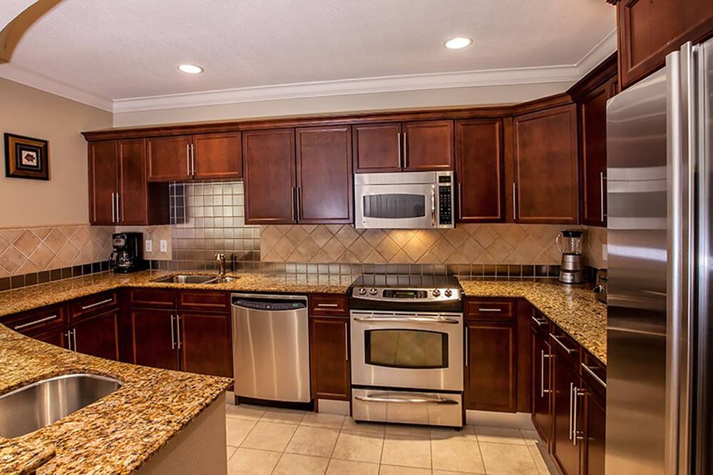 Photo of Kitchen in Holiday Isle