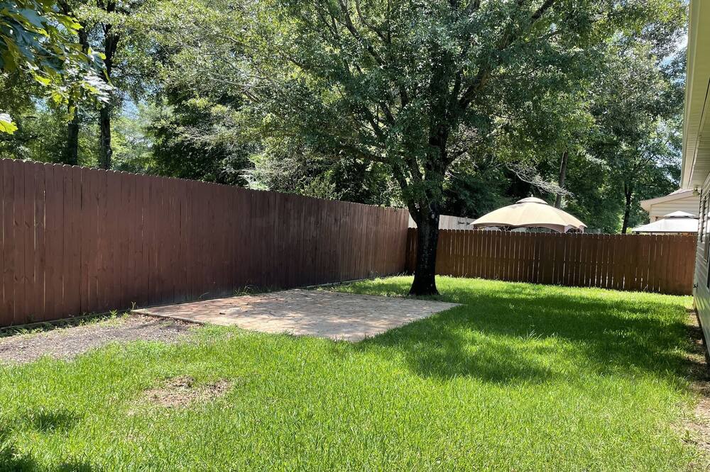 Photo of Outdoor in Kathleen