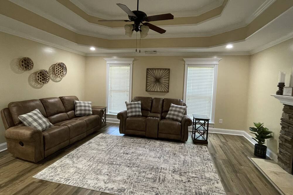 Photo of Livingroom in Kathleen
