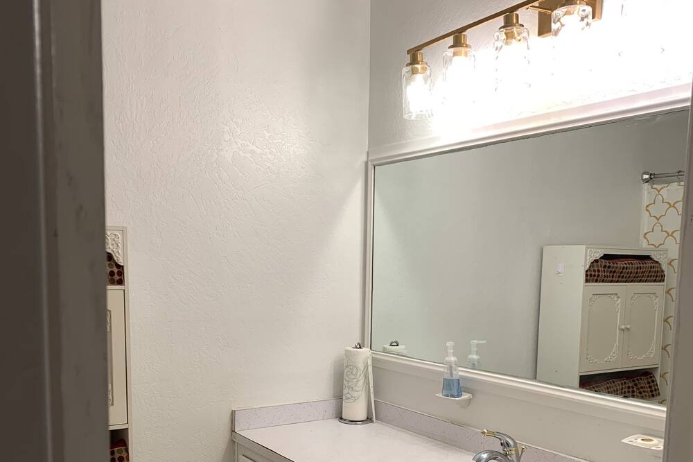 Photo of Bathroom in Parker