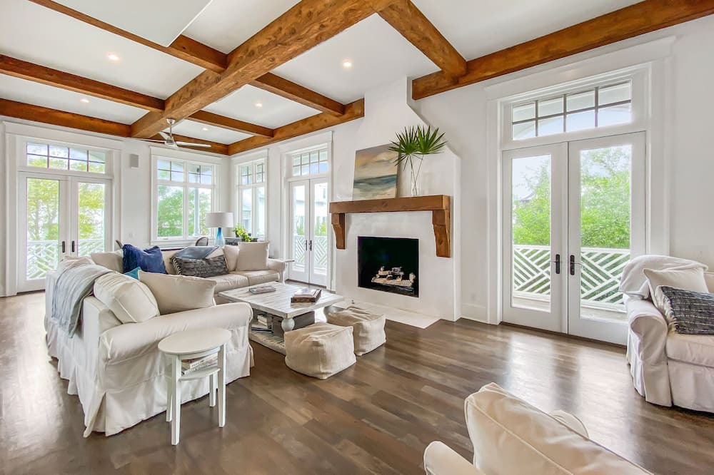 Photo of Livingroom in Rosemary Beach