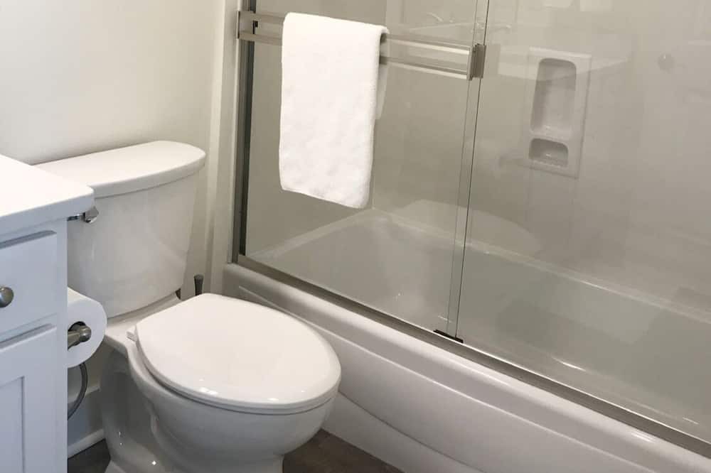 Photo of Bathroom in Santa Rosa Beach