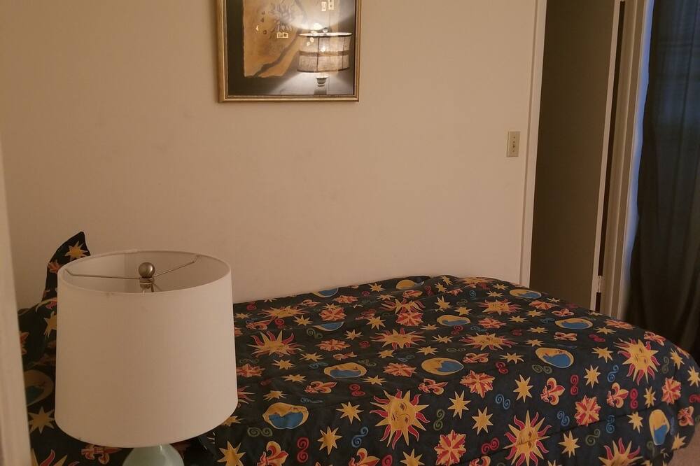Photo of Bedroom in Carrollwood