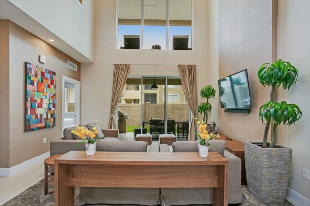 Photo of Livingroom in Florida Central Atlantic Coast