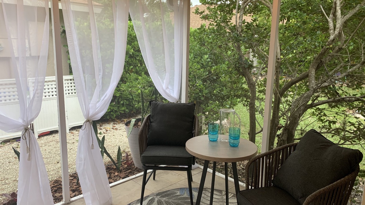 Photo of Outdoor in Park East