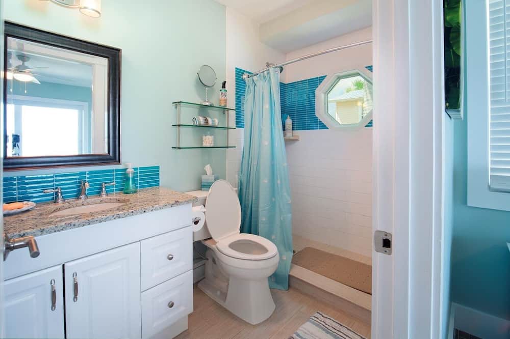 Photo of Bathroom in Breezeswept Beach Estates