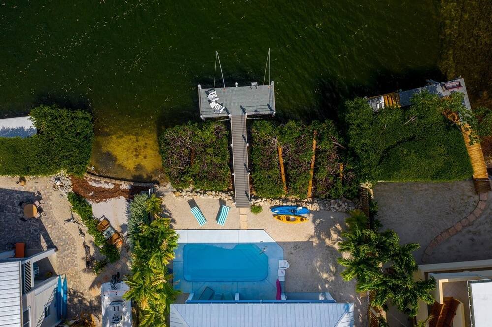 Photo of Outdoor in Breezeswept Beach Estates