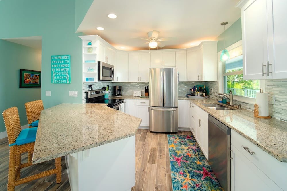 Photo of Kitchen in Breezeswept Beach Estates